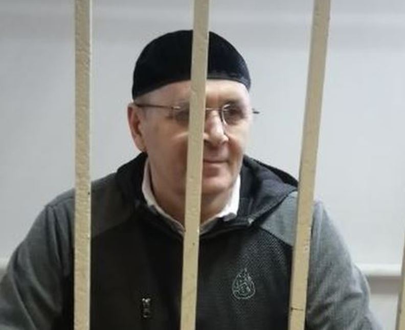 Russia Leading Chechen Human Rights Activist Sent To Penal Colony For Four Years Amnesty