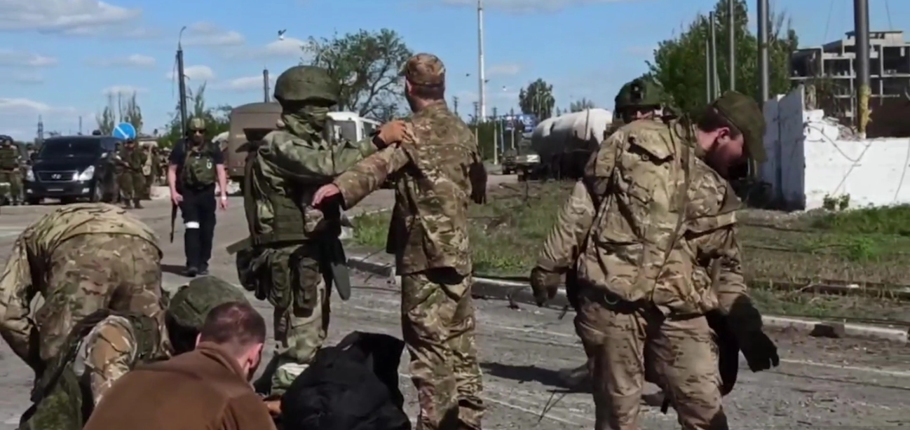 Ukraine/Russia: The rights of Ukrainian prisoners of war from Azovstal ...