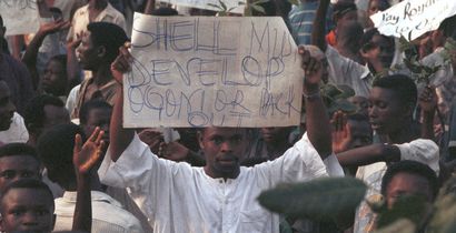 Ogoni Day Demonstration in Nigeria © Tim Lambon / Greenpeace