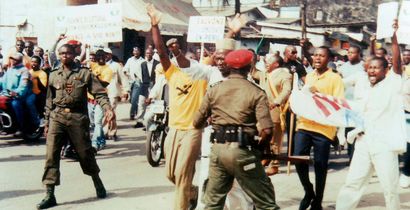 Security forces clash with demonstrators in Douala