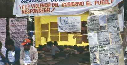 Hunger strike in front Oaxaca cathedral