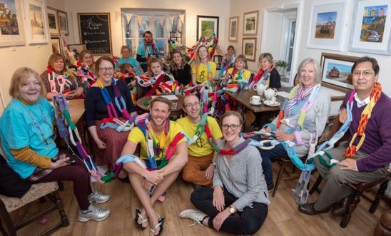 The Cardiff Amnesty knitted a chain to symbolise Nazanin Zaghari-Ratcliffe's imprisonment